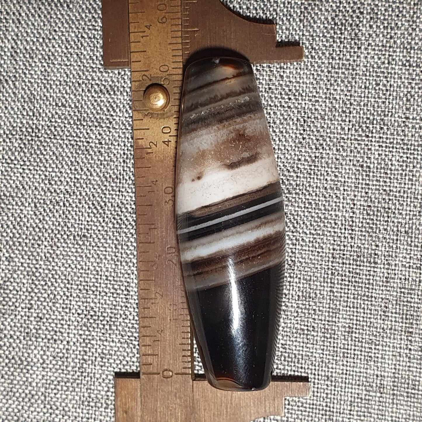 B178 Kraftvolle, spiritistische Achatperle aus dem Nahen Osten, jemenitische Perle mit seltenem Muster