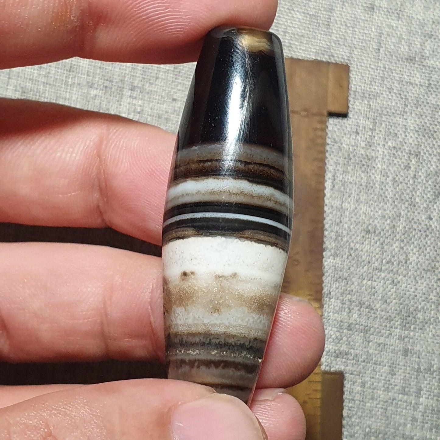 B178 Kraftvolle, spiritistische Achatperle aus dem Nahen Osten, jemenitische Perle mit seltenem Muster