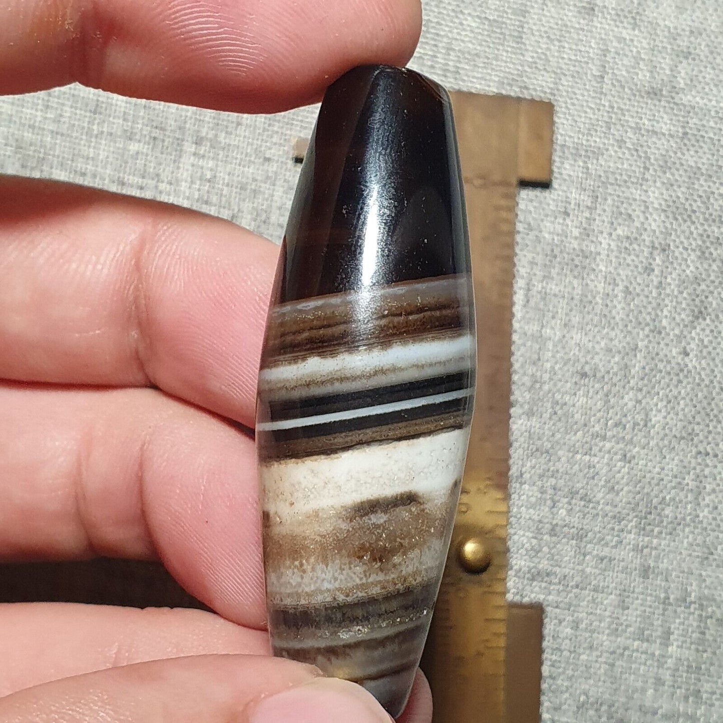 B178 Kraftvolle, spiritistische Achatperle aus dem Nahen Osten, jemenitische Perle mit seltenem Muster