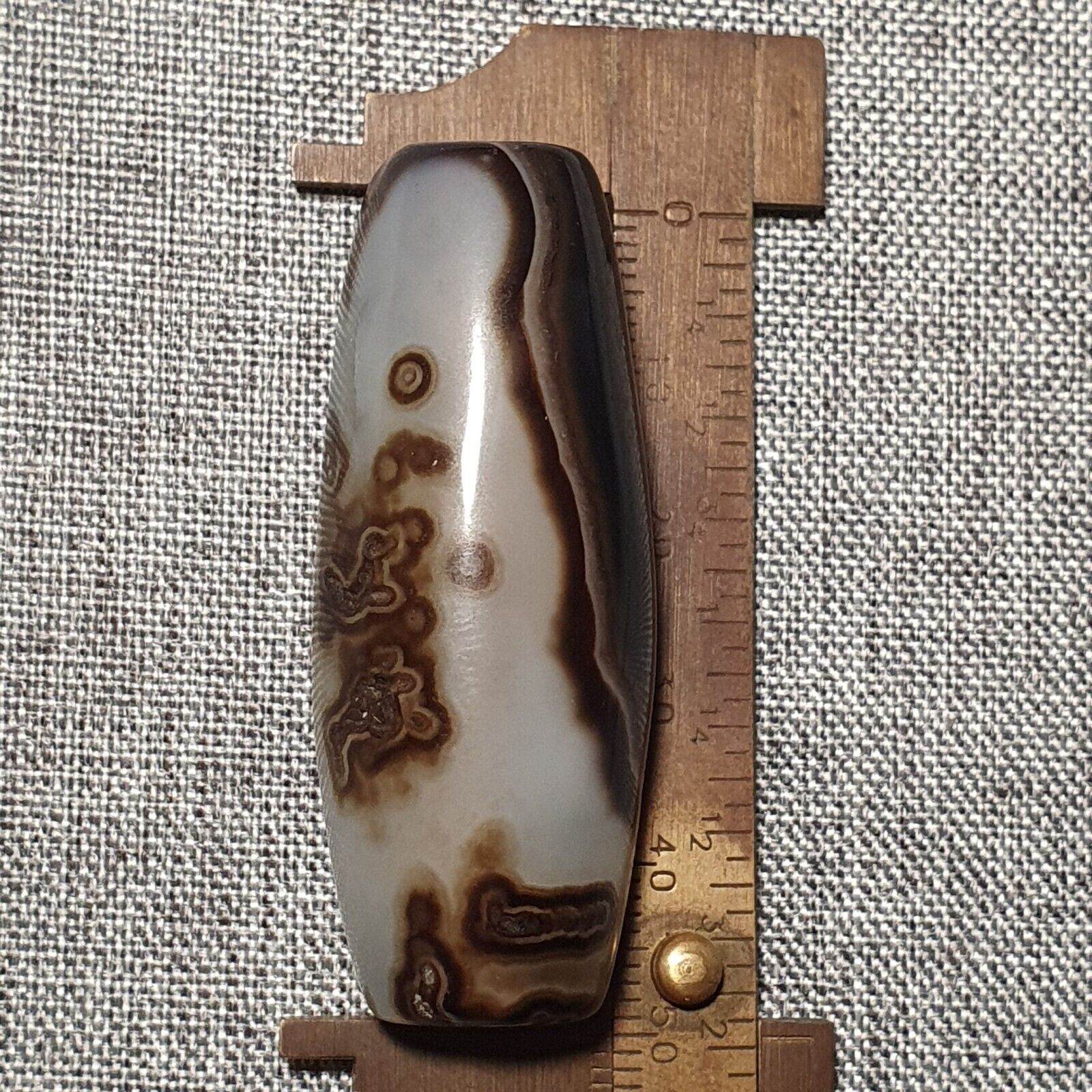 YM 112 Powerful Middle Eastern spiritualist Agate Bead Rare Pattern Yemeni Bead