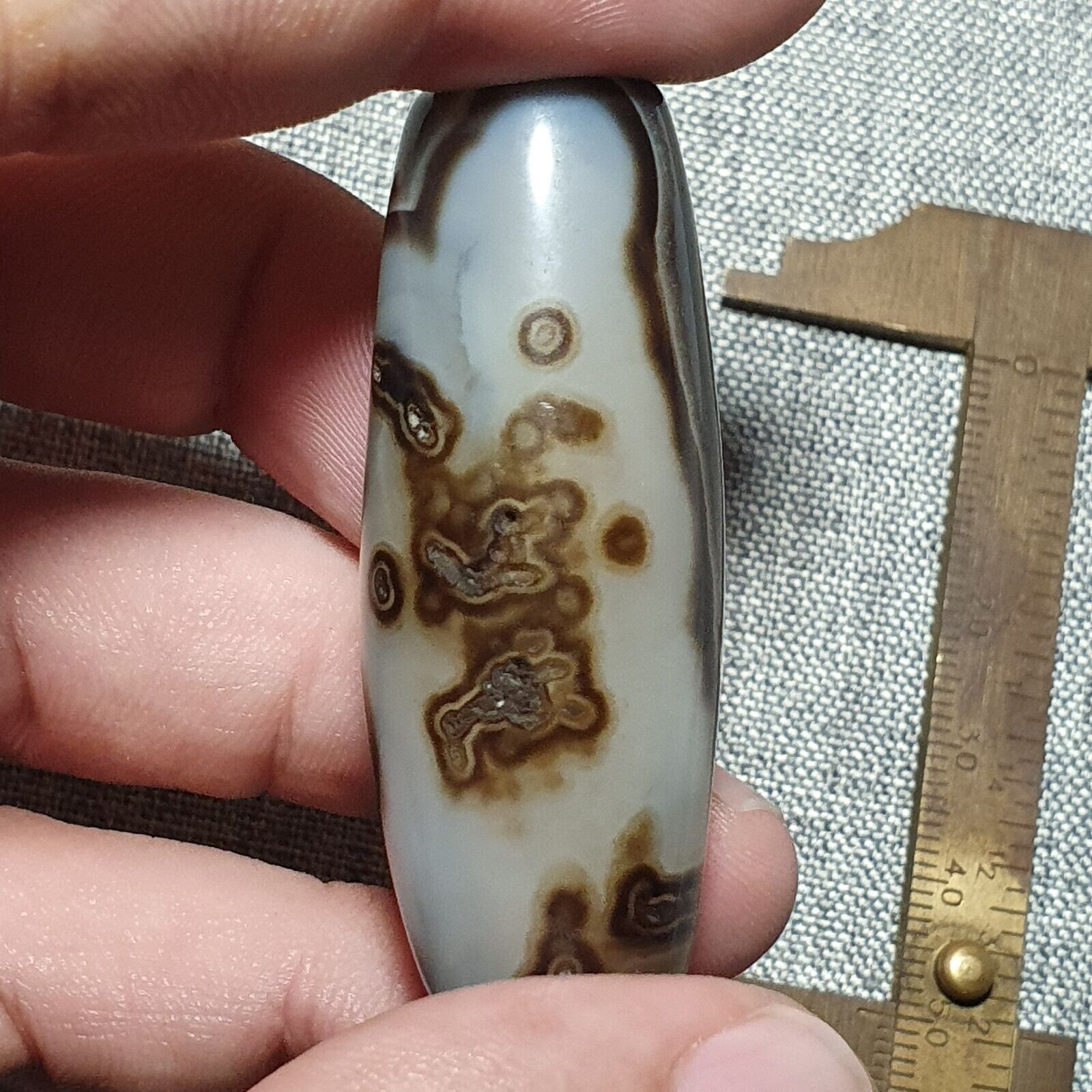 YM 112 Powerful Middle Eastern spiritualist Agate Bead Rare Pattern Yemeni Bead