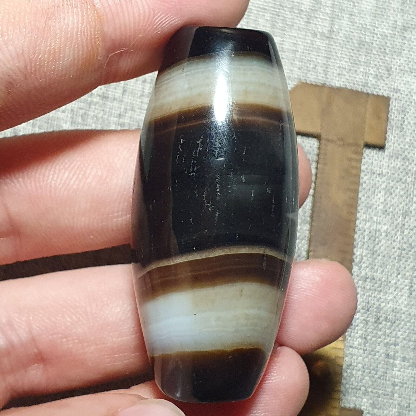 YM 109 Kraftvolle nahöstliche spiritistische Achatperle mit natürlichen Augen, jemenitische Perle