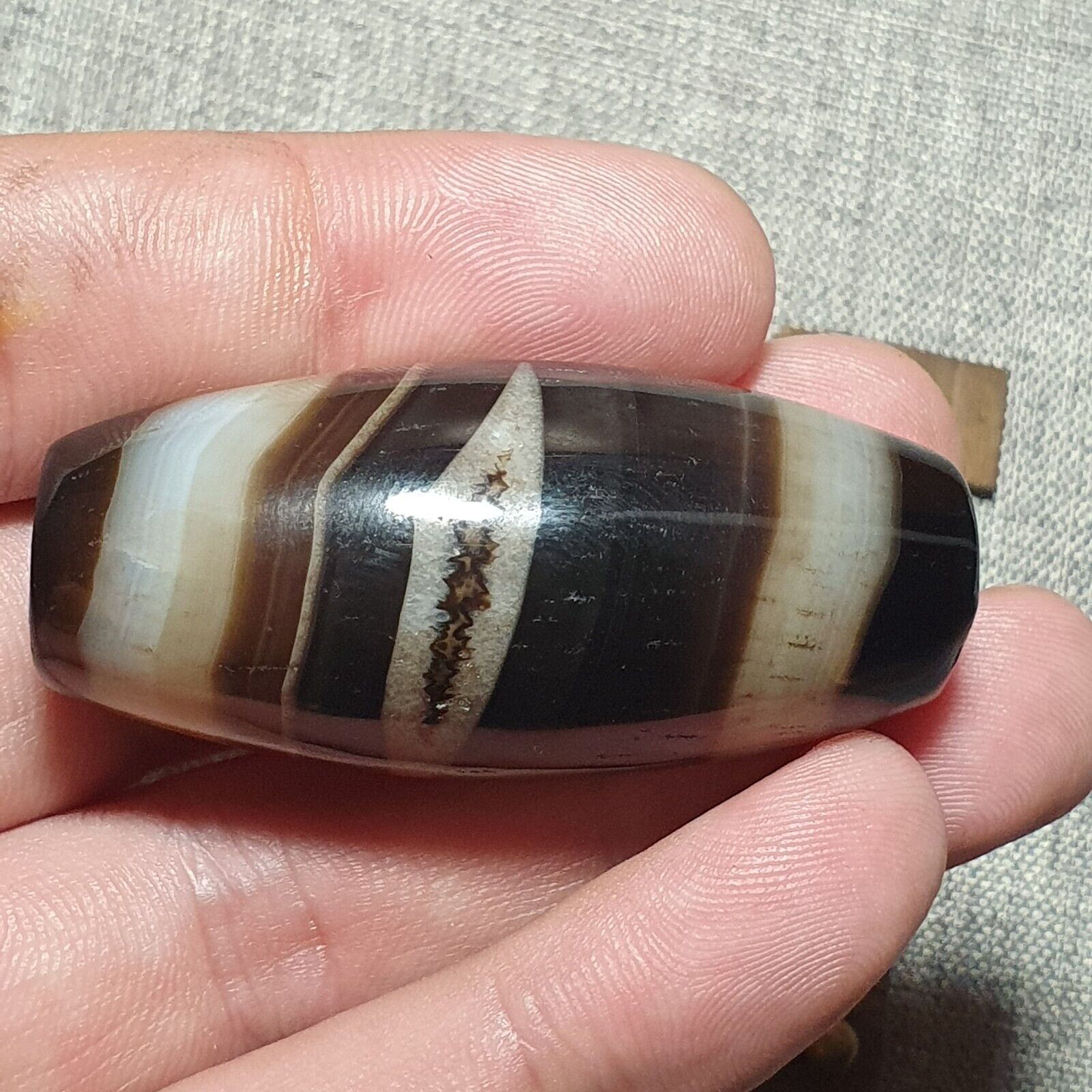 YM 109 Powerful Middle Eastern spiritualist Agate Bead Natural Eyes Yemeni Bead