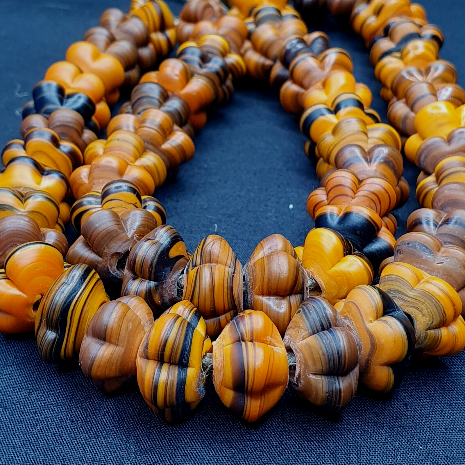 Vintage Handmade unique Shape Lamp work Beads-"Flower" 16mm Full Long Strand