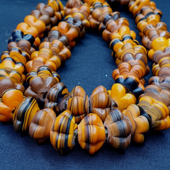 Vintage Handmade unique Shape Lamp work Beads-"Flower" 16mm Full Long Strand