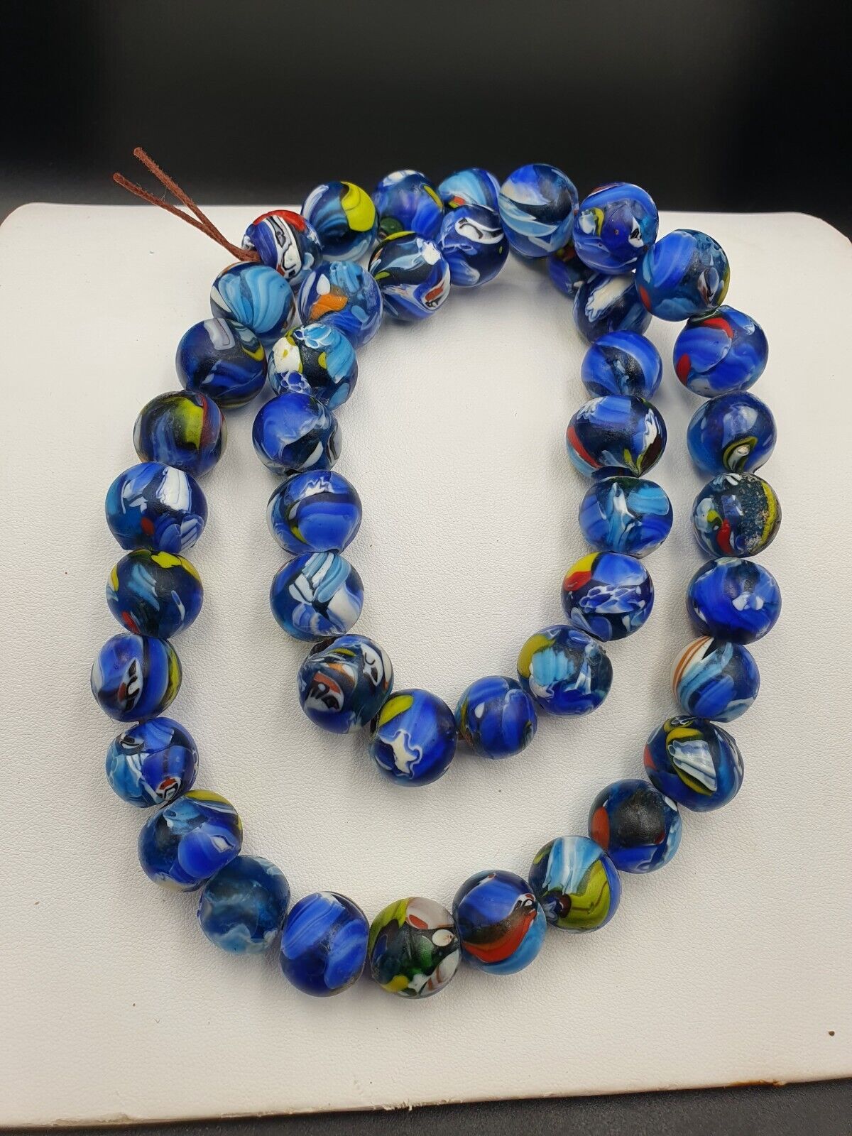 Vintage venerano Trade Beads Beaded Necklace Strand 15mm