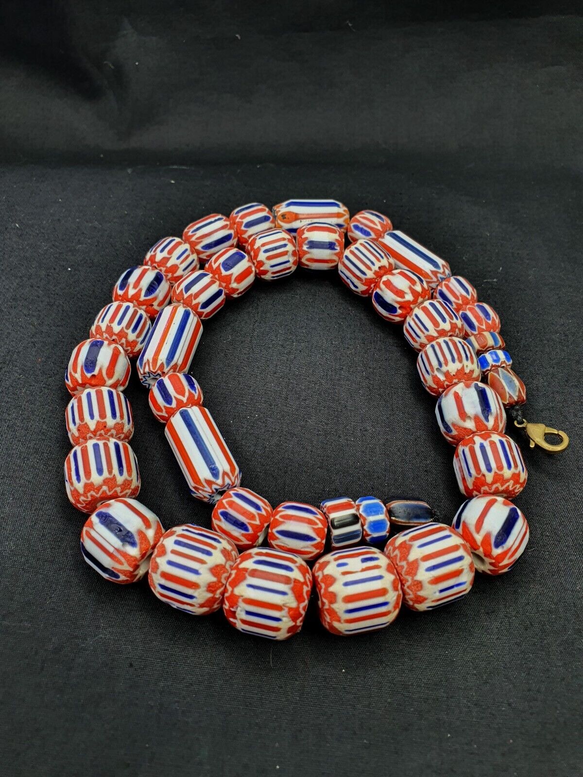 Vintage Beautiful chevron Trade Glass blue beads Necklace