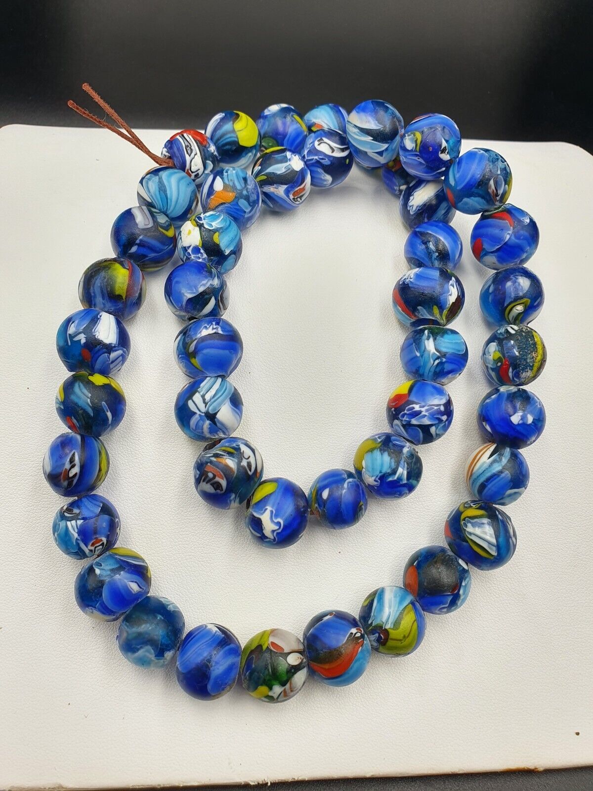 Vintage venerano Trade Beads Beaded Necklace Strand 15mm