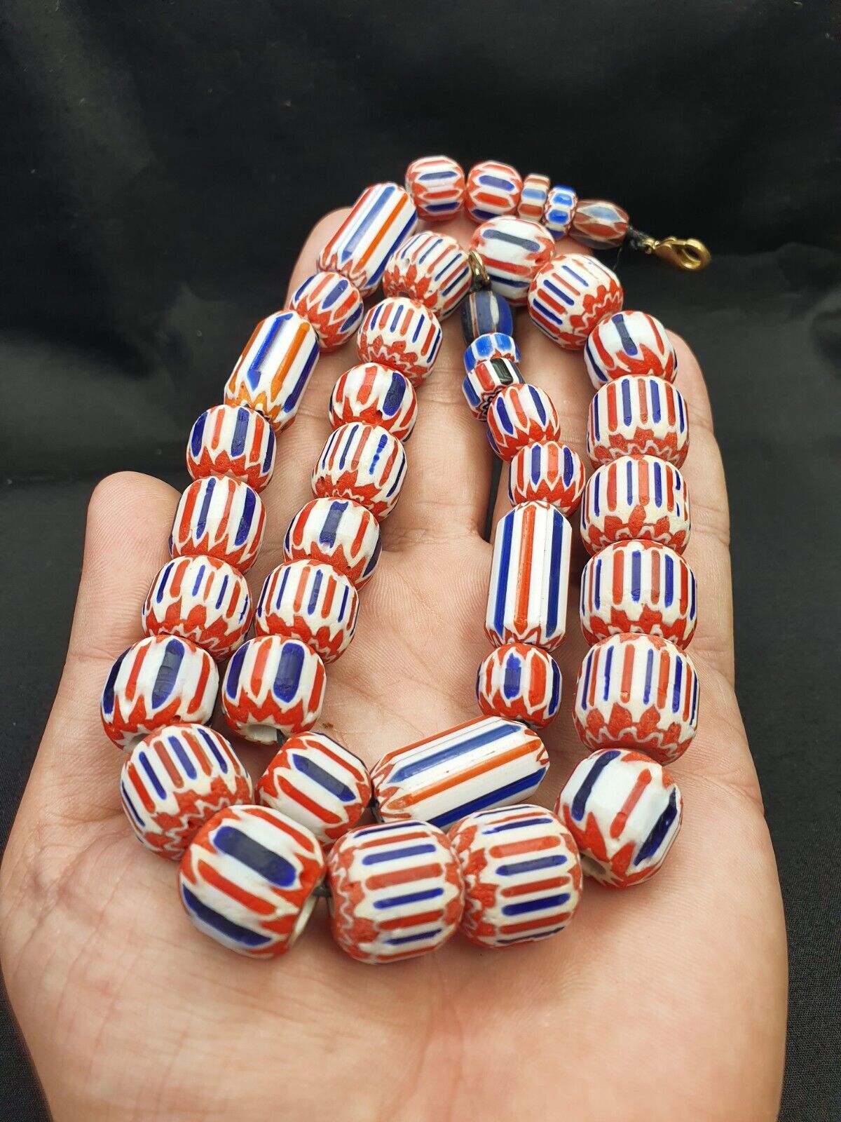 Vintage Beautiful chevron Trade Glass blue beads Necklace