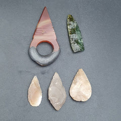 Antique Lot 5 pieces Stone Arrow heads Agate Pendent Stone Age