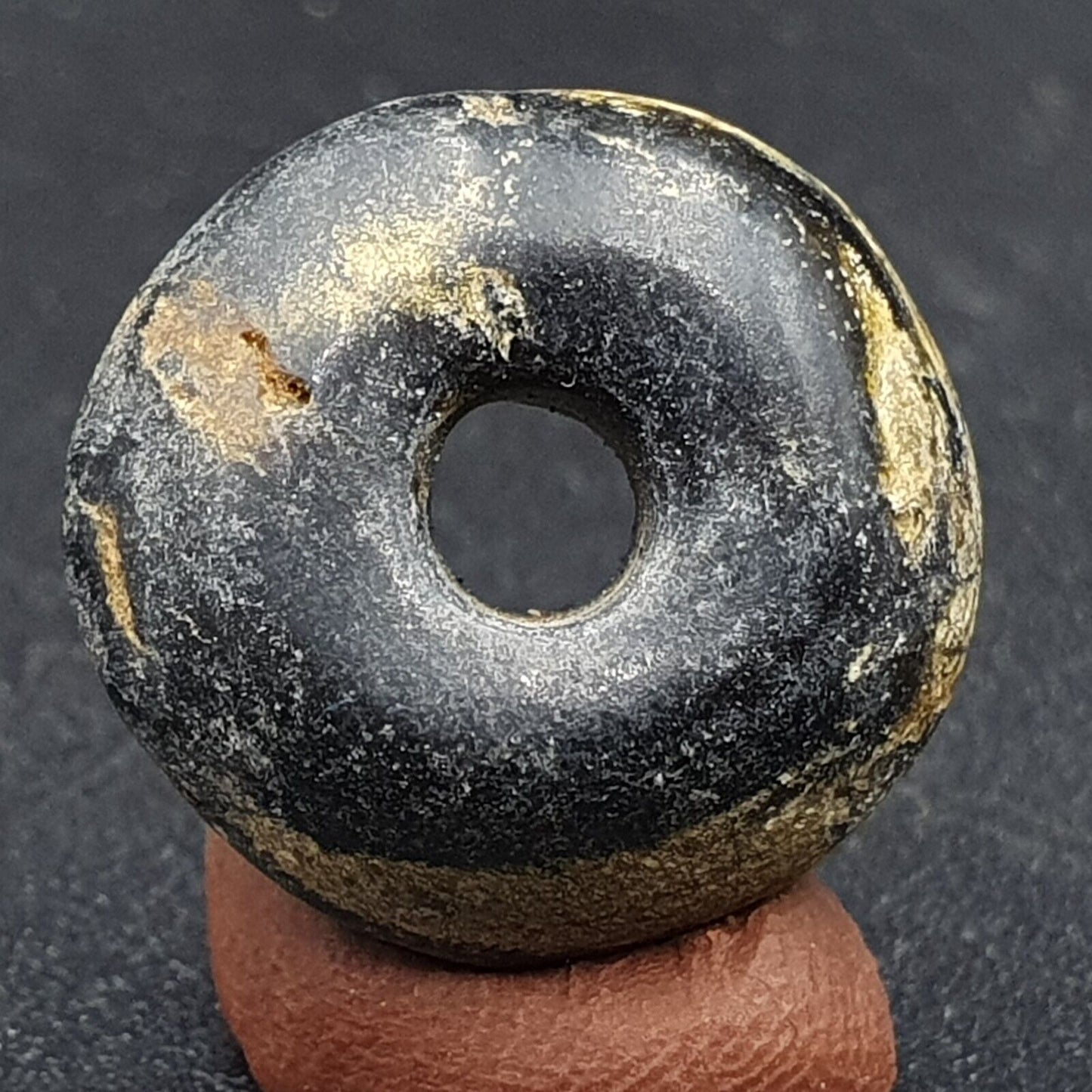 Antike Donut-Steinperle aus Himalaya-Jaspis, 17,2 mm