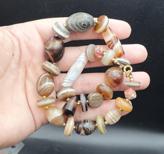 Ancient beads Indo Tibetan Banded Agate Sulamani beads Dzi beads Himalayan mala
