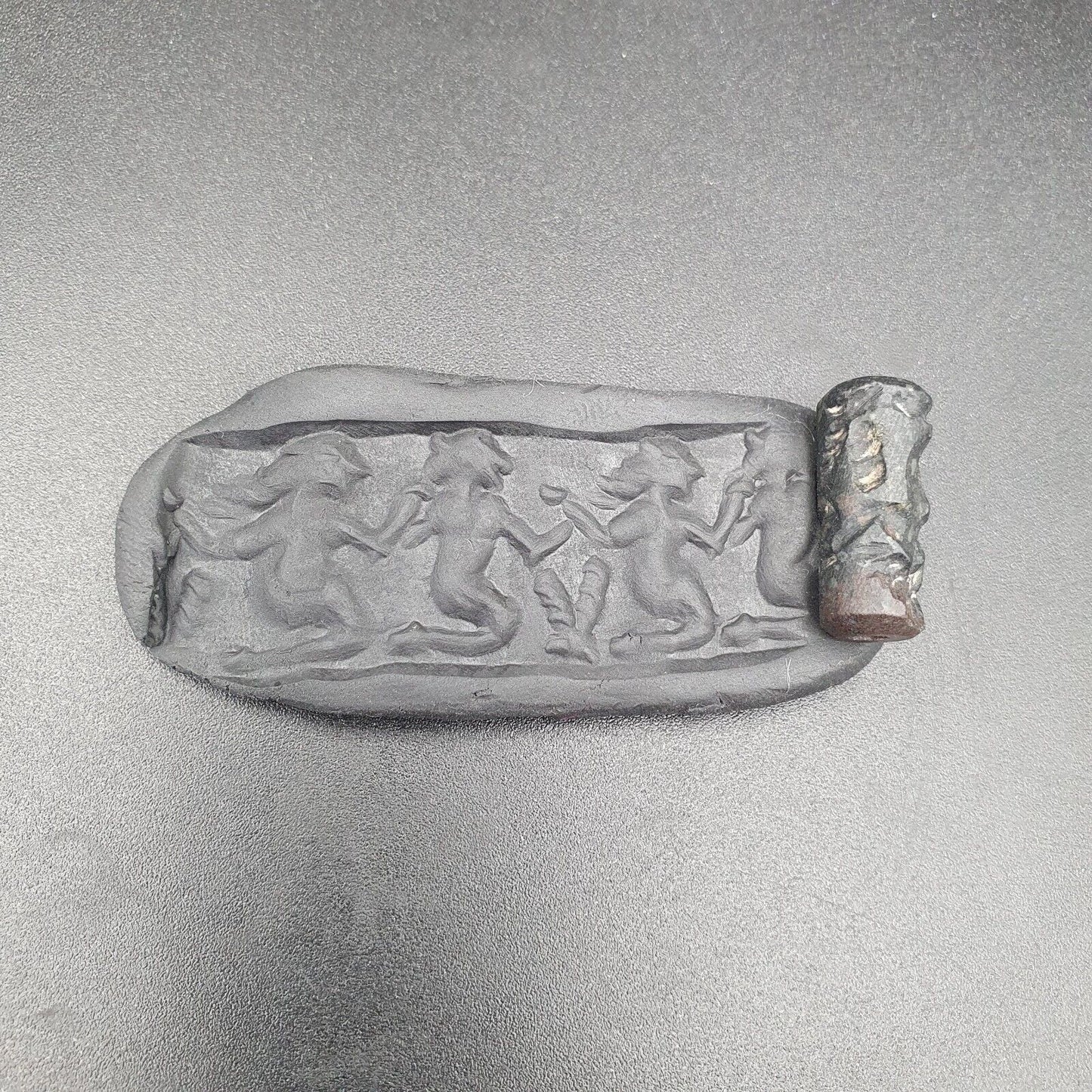 Babylonische Ära Seltene alte mesopotamische Intaglio-Zylindersiegelperle
