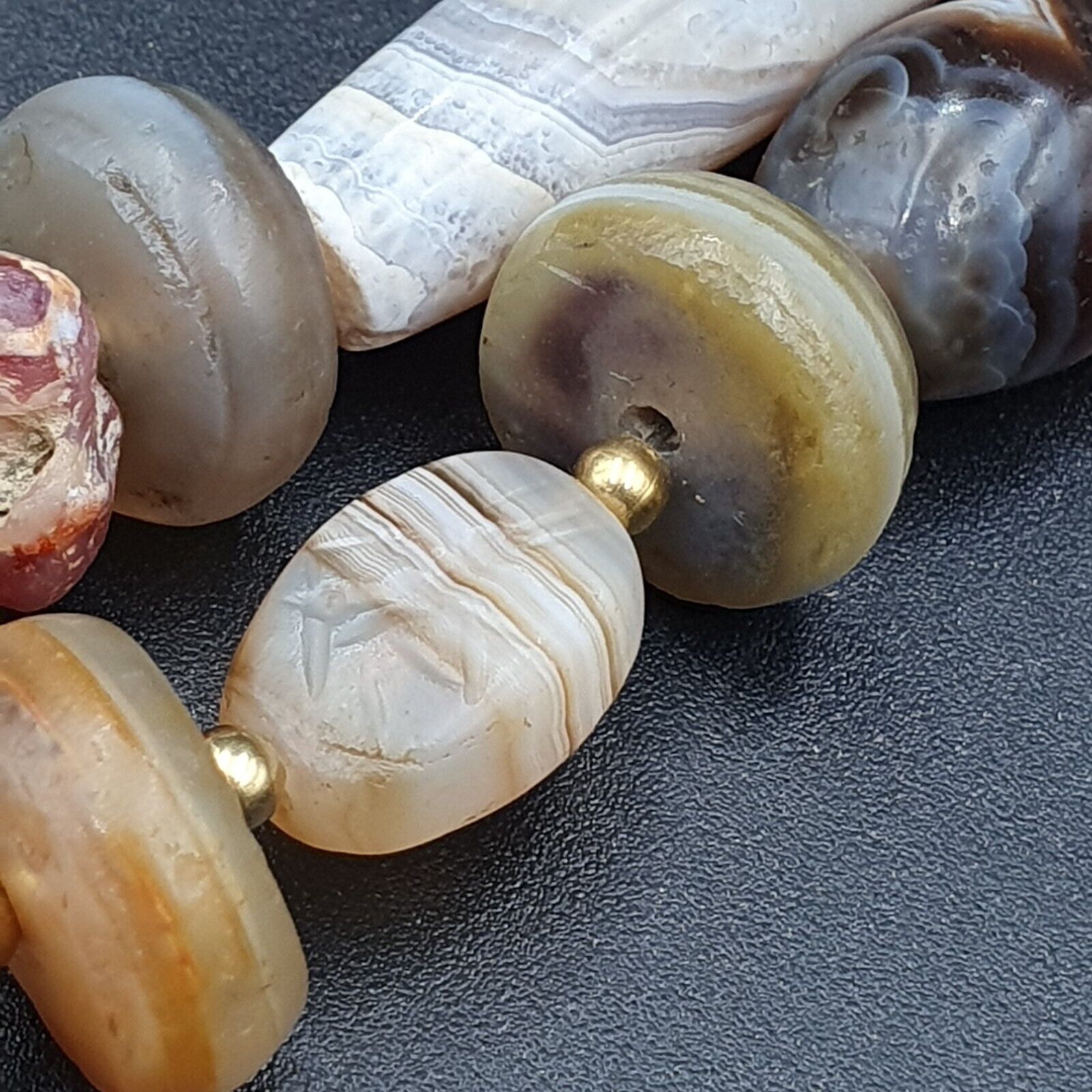 Ancient beads Indo Tibetan Banded Agate Sulamani beads Dzi beads Himalayan mala