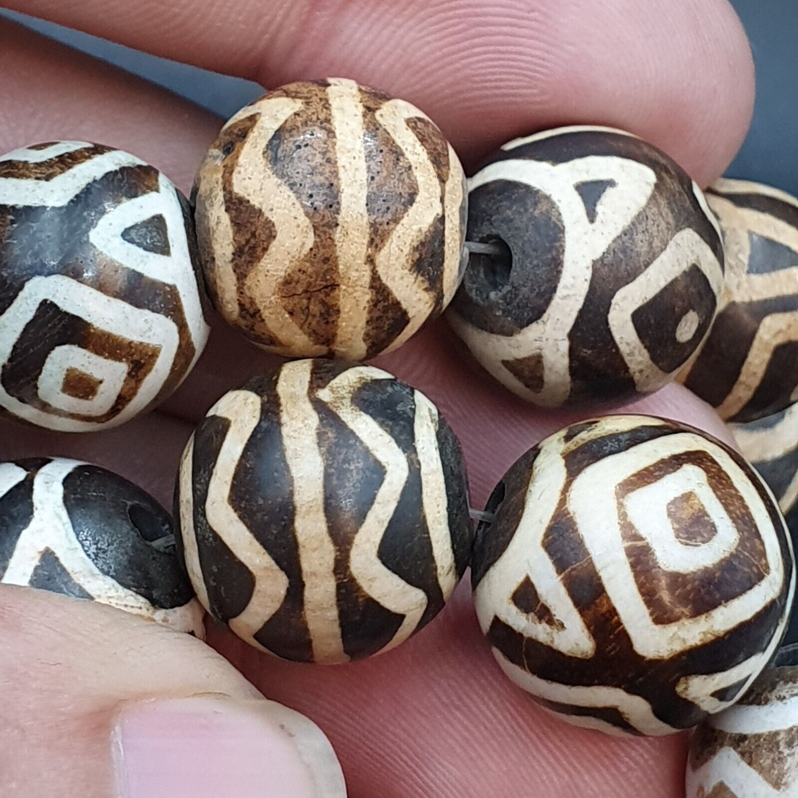 Asian Burmese Old Pumtek petrified Wood Stone beads Long necklace rare pattern