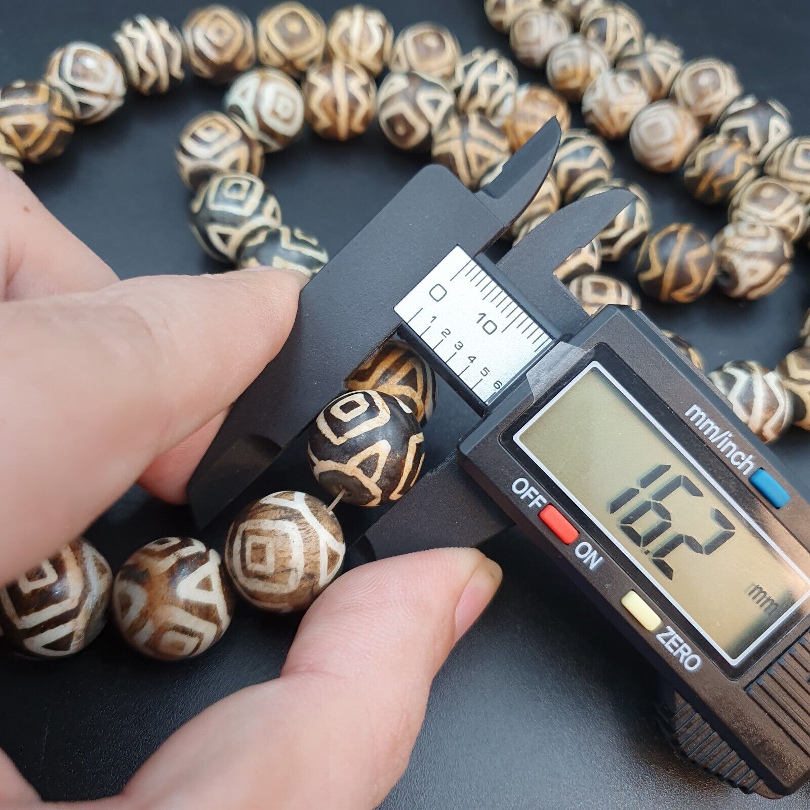 Asian Burmese Old Pumtek petrified Wood Stone beads Long necklace rare pattern