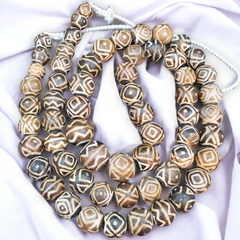 Asian Burmese Old Pumtek petrified Wood Stone beads Long necklace Unique pattern