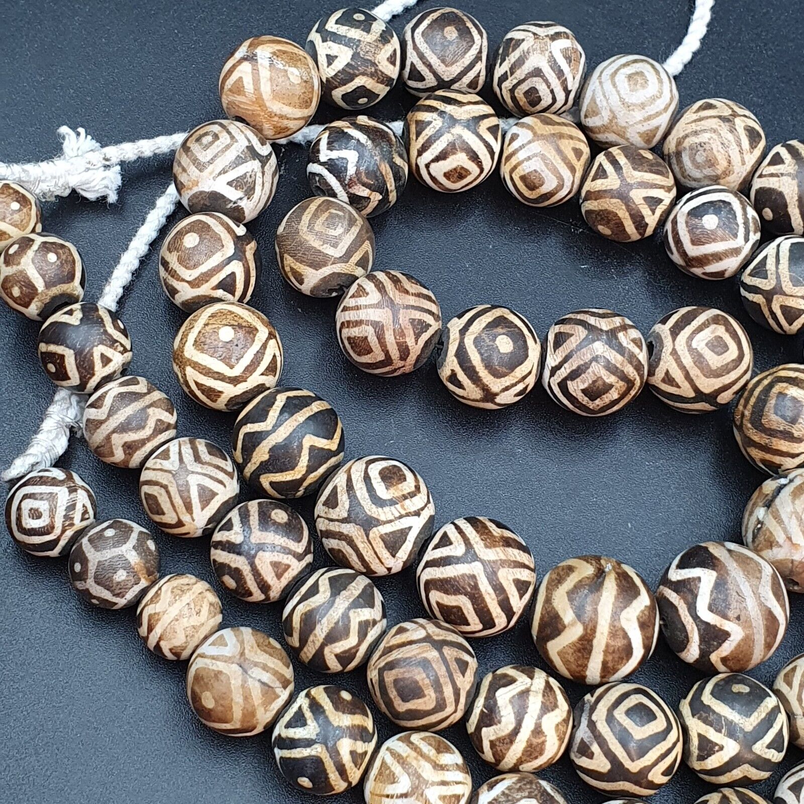 Asian Burmese Old Pumtek petrified Wood Stone beads Long necklace Unique pattern