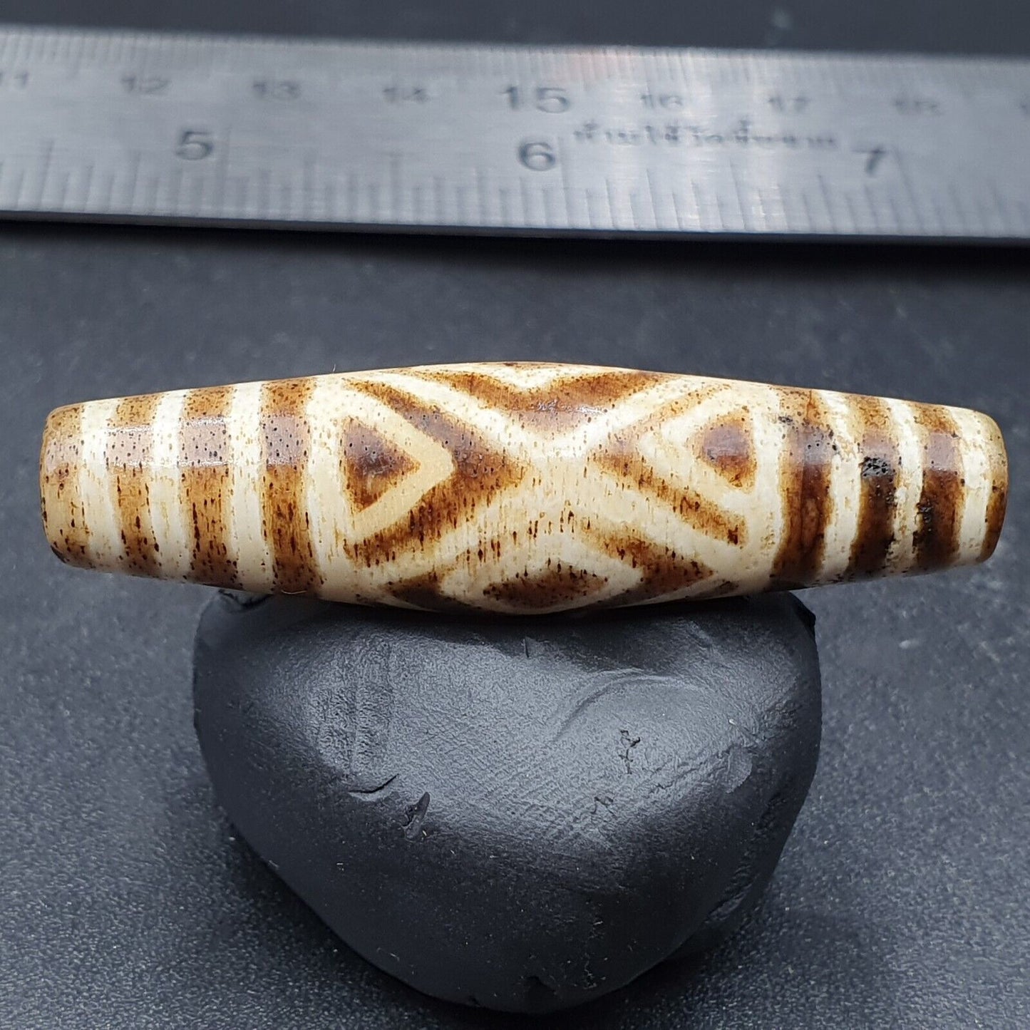 古董南亞緬甸老 pyu Pumtek 石化木石珠 45 毫米