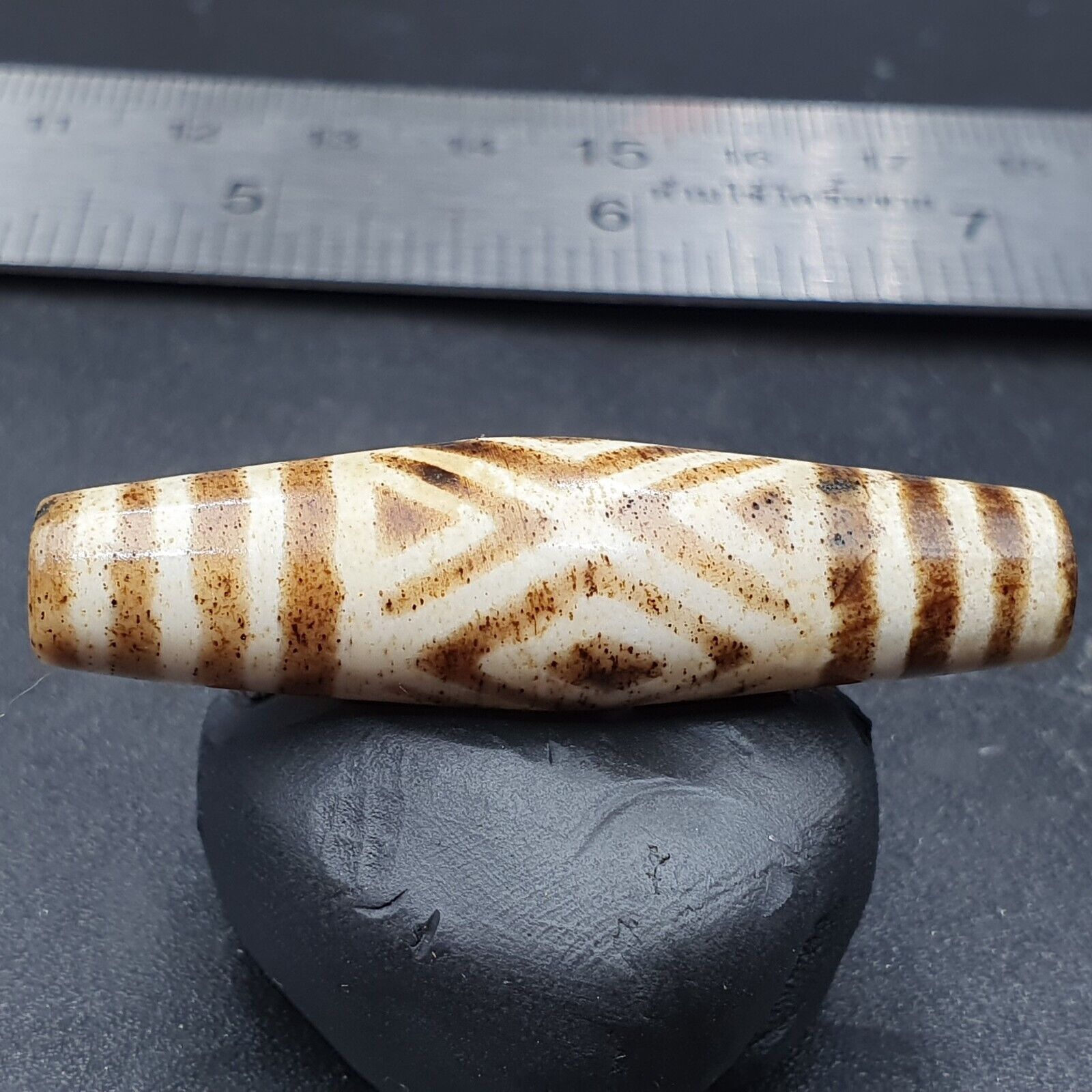 Antique South Asian Burmese Old pyu Pumtek petrified Wood Stone Bead 45mm