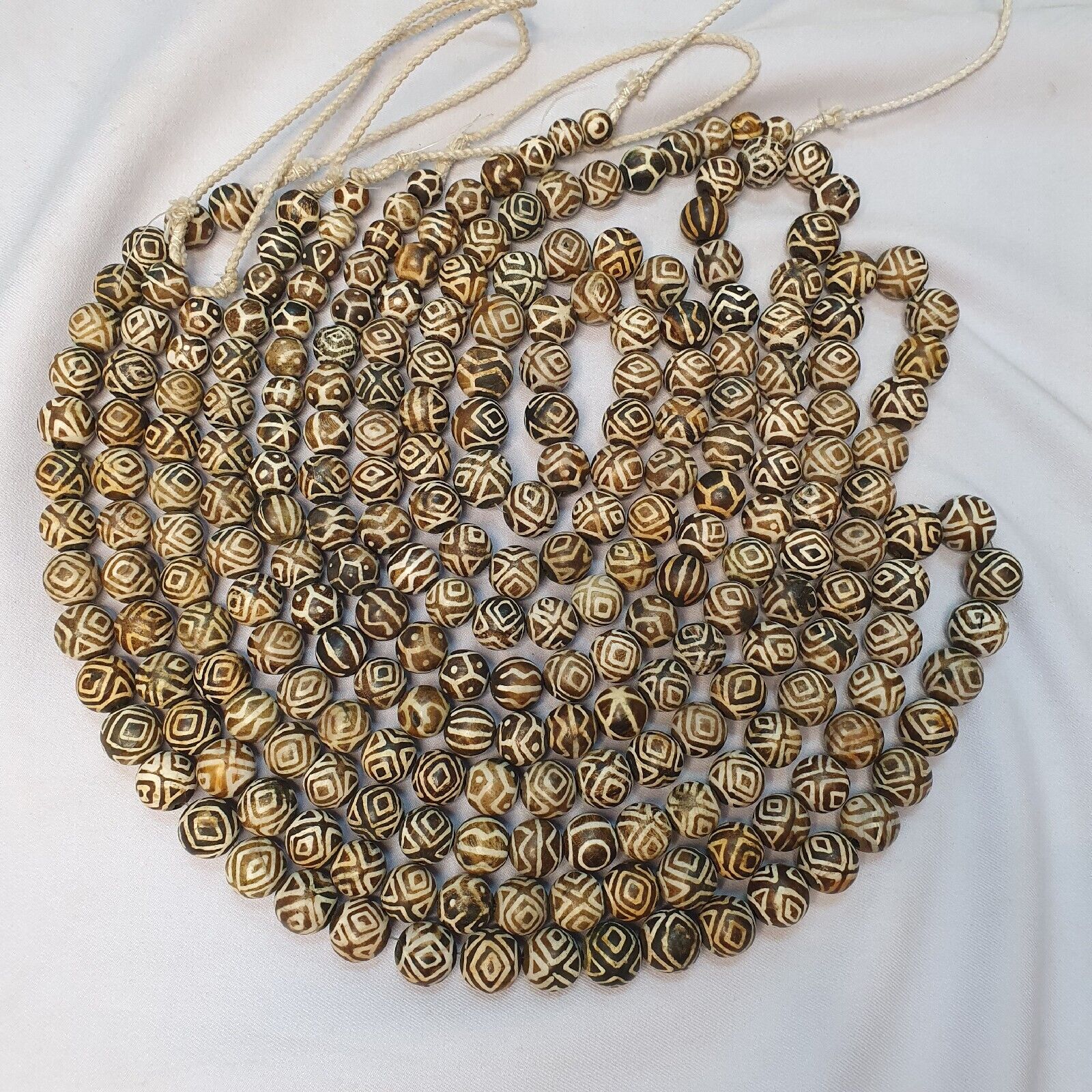 Asian Burmese Old Pumtek petrified Wood Stone beads Long necklace Unique pattern