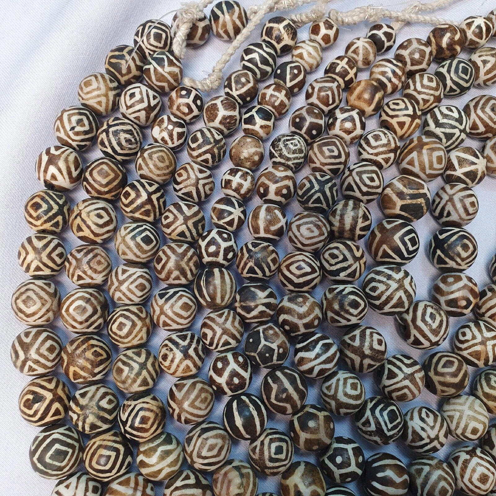 Asian Burmese Old Pumtek petrified Wood Stone beads Long necklace Unique pattern