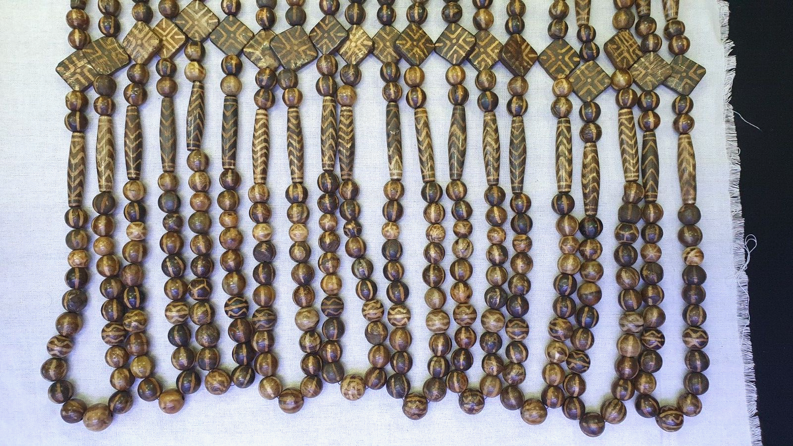 Asian Burmese Old Pumtek petrified Wood Stone beads Long necklace