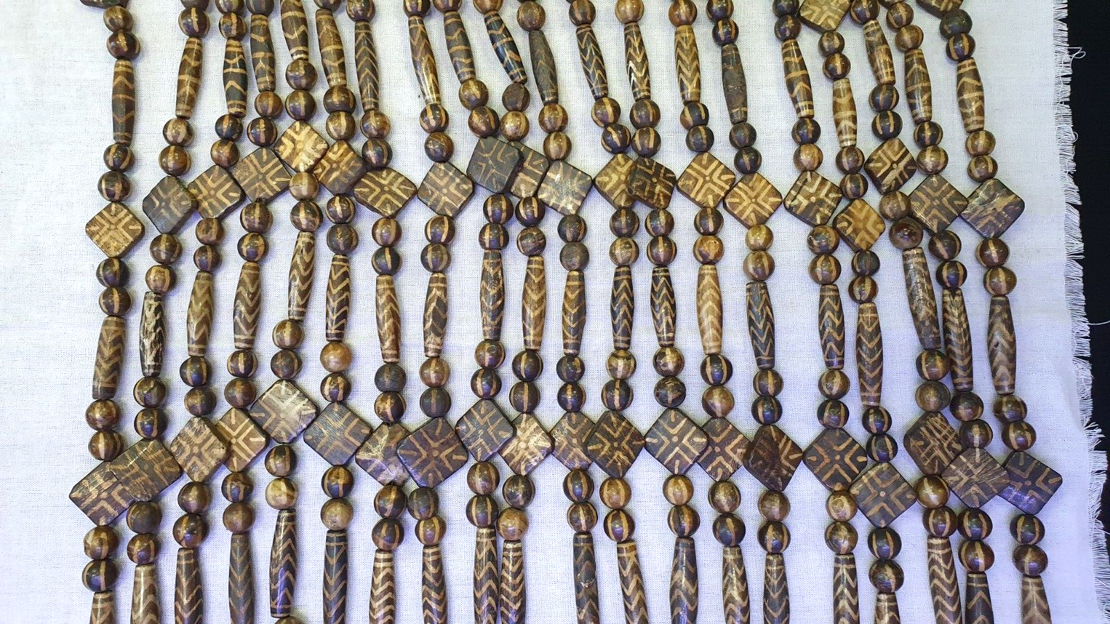 Asian Burmese Old Pumtek petrified Wood Stone beads Long necklace