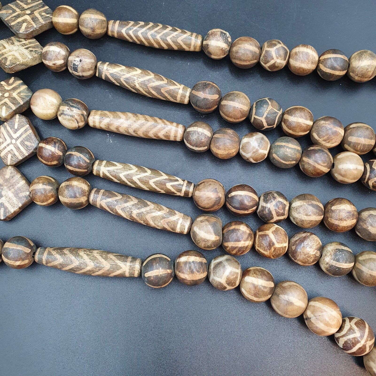 Asian Burmese Old Pumtek petrified Wood Stone beads Long necklace
