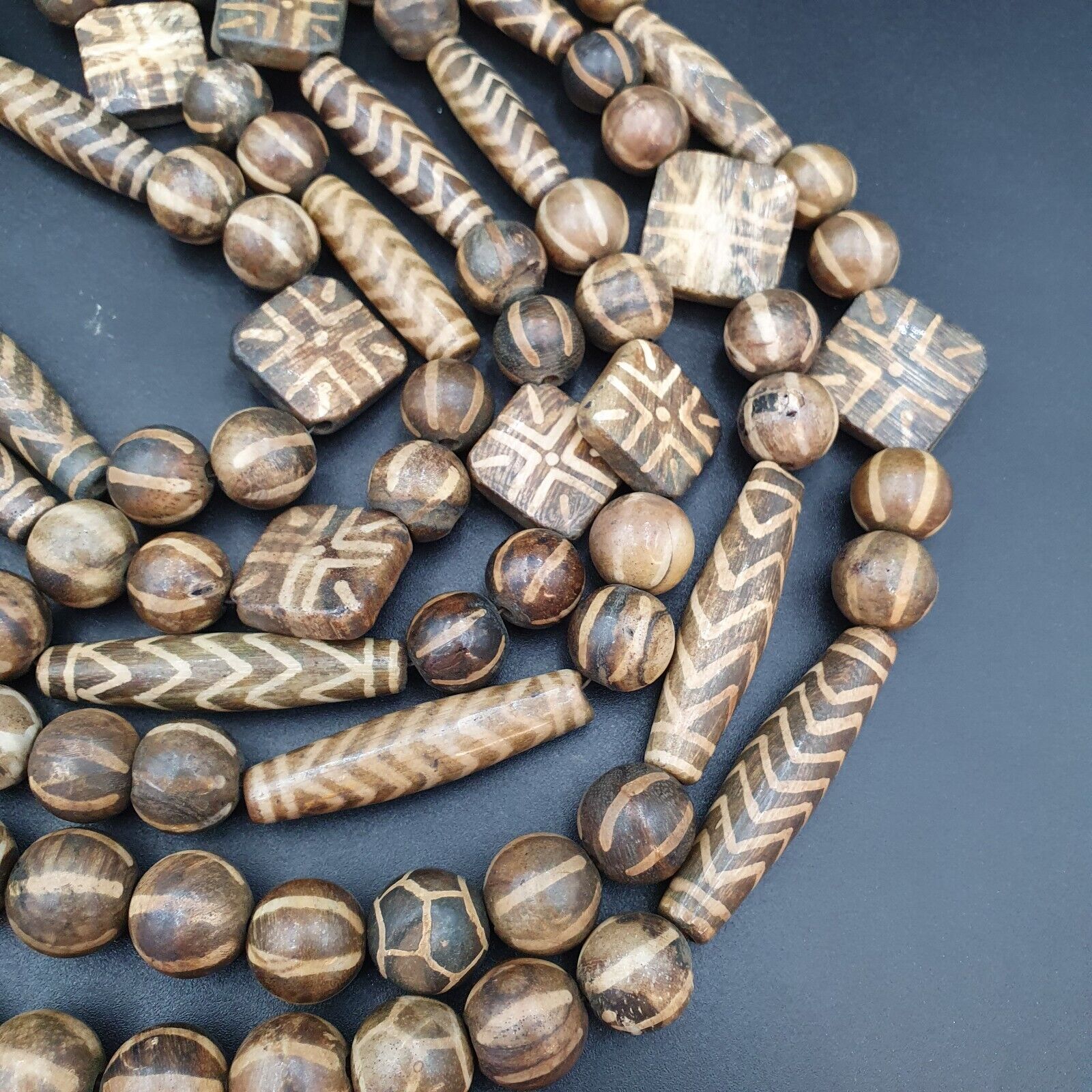 Asian Burmese Old Pumtek petrified Wood Stone beads Long necklace