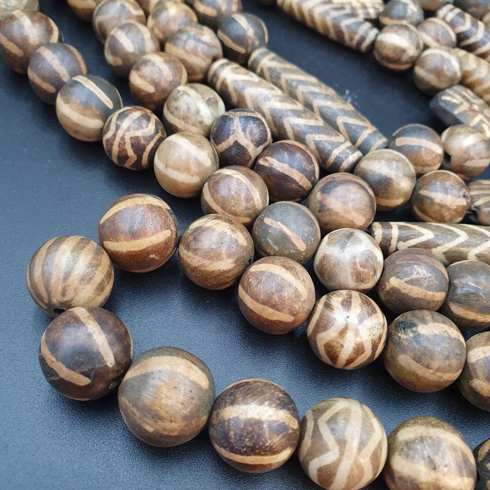 Asian Burmese Old Pumtek petrified Wood Stone beads Long necklace