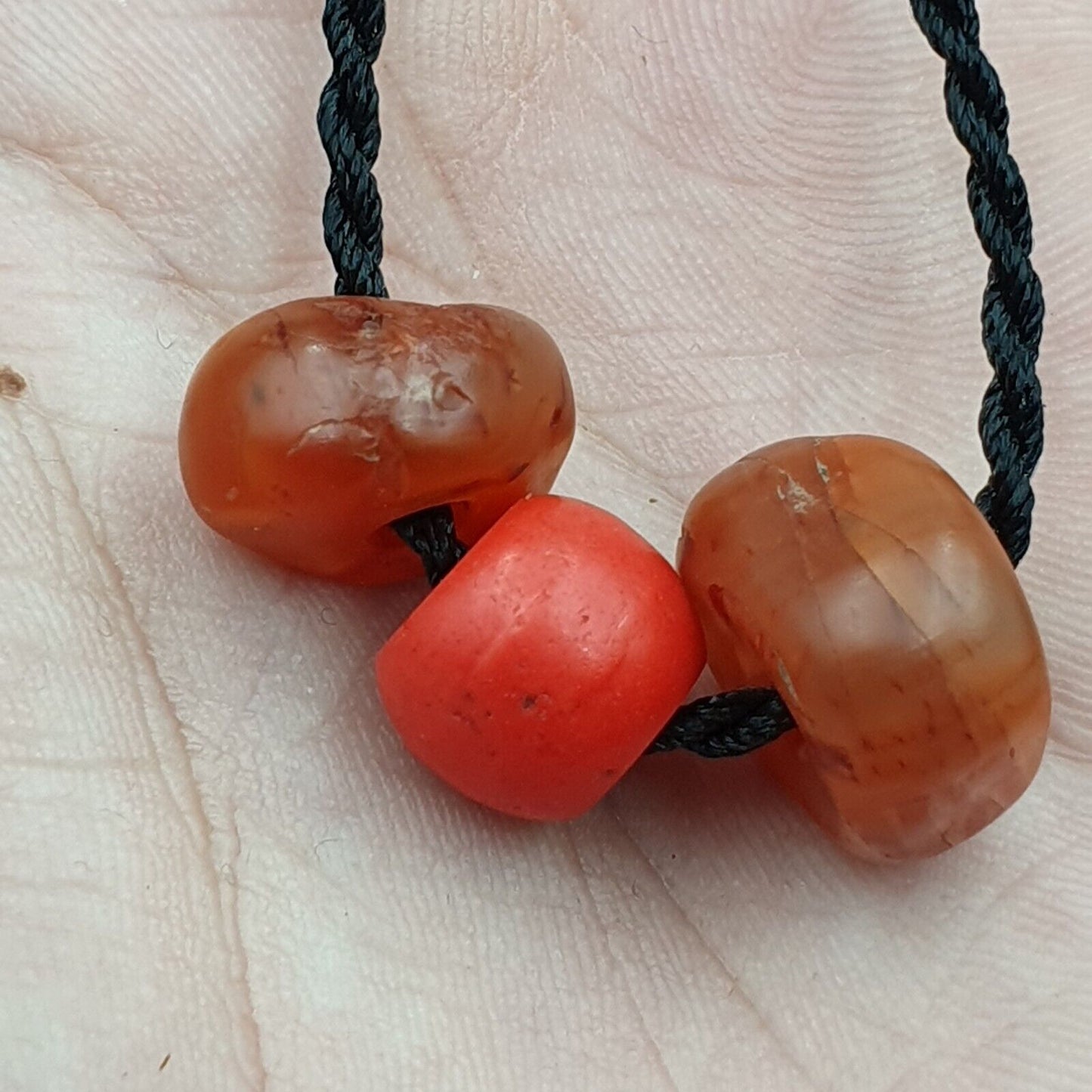 古代非洲喜馬拉雅印度藏瑪瑙紅玉髓和玻璃珠