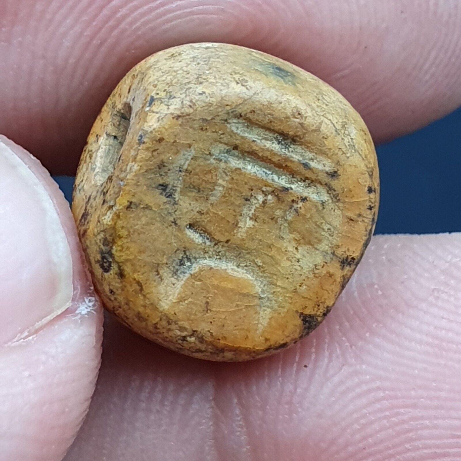 Antique Babylonian Era Rare Ancient Mesopotamian Intaglio Round Seal Stamp Bead