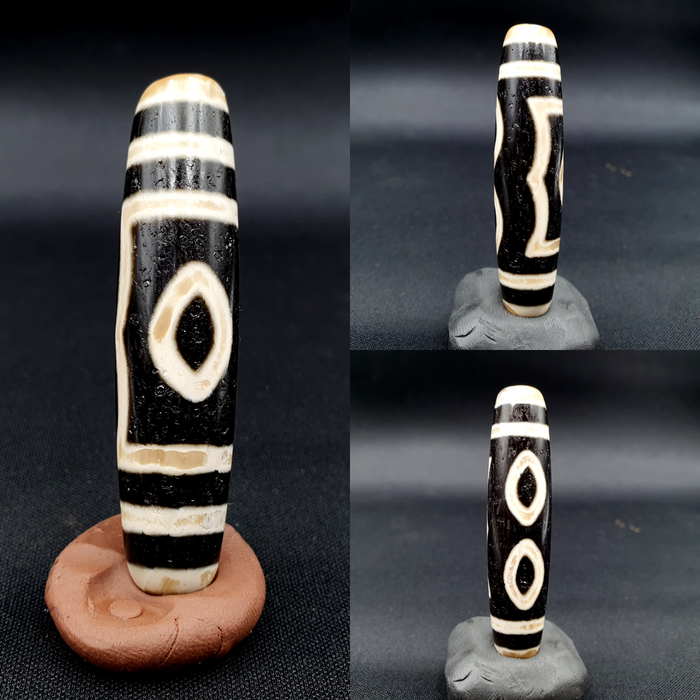 Power Bead Indo Tibetan Himalayan 3 Eyes Window Pattern Agate Bead Amulet Dzi