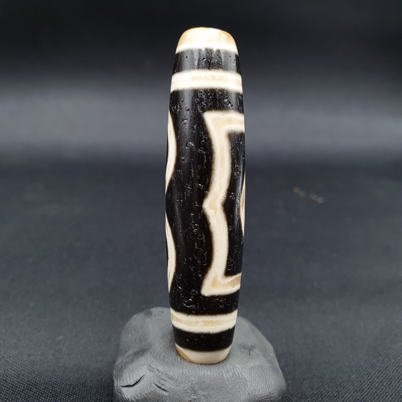 Power Bead INDO TIBETAN Himalayan 3 Eyes window Pattern Agate bead Amulet Dzi