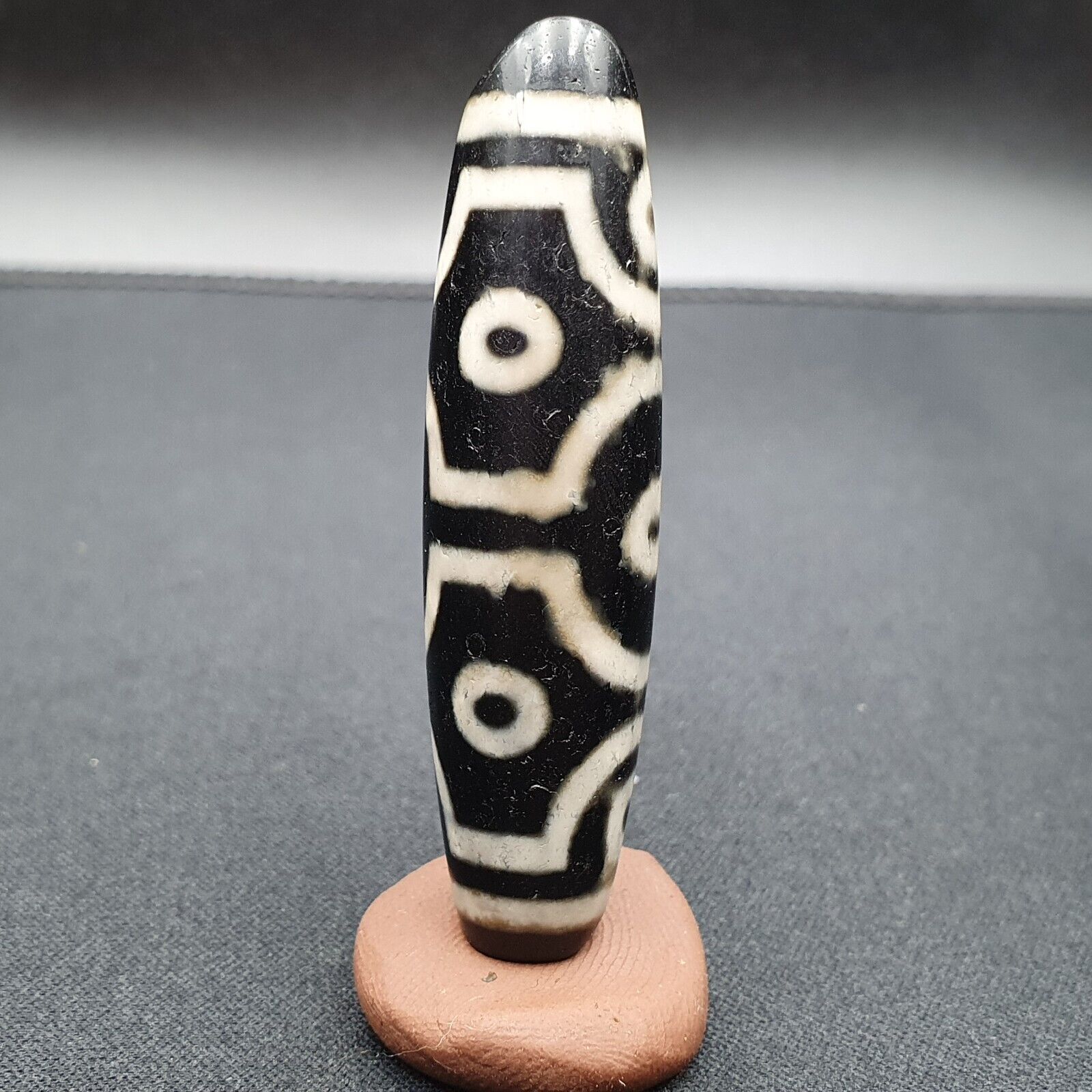 INDO TIBETAN Himalaya 10 Eyes Agate bead Amulet Religious Antiquities Dzi  ITB02