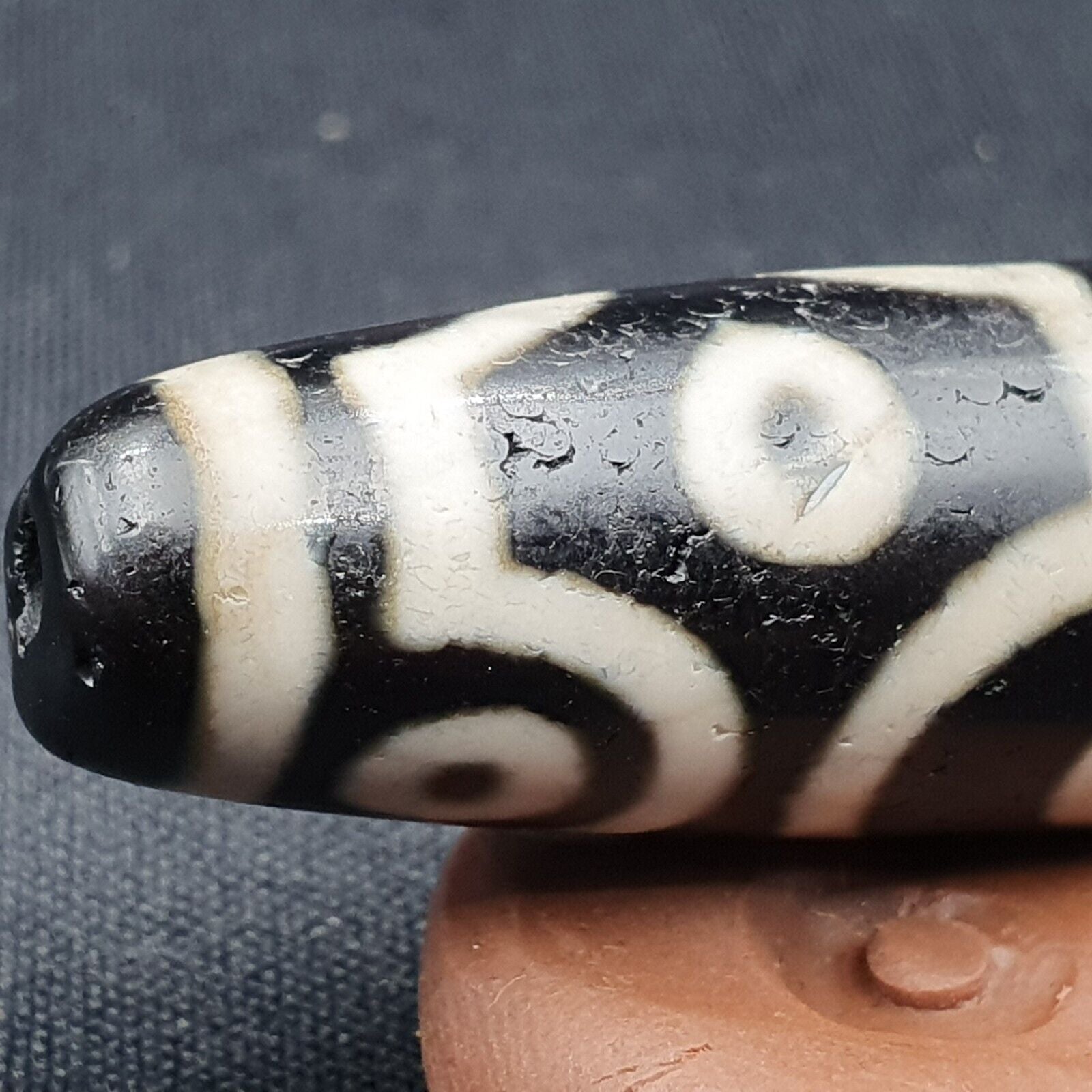 INDO TIBETAN Himalaya 10 Eyes Agate bead Amulet Religious Antiquities Dzi  ITB02