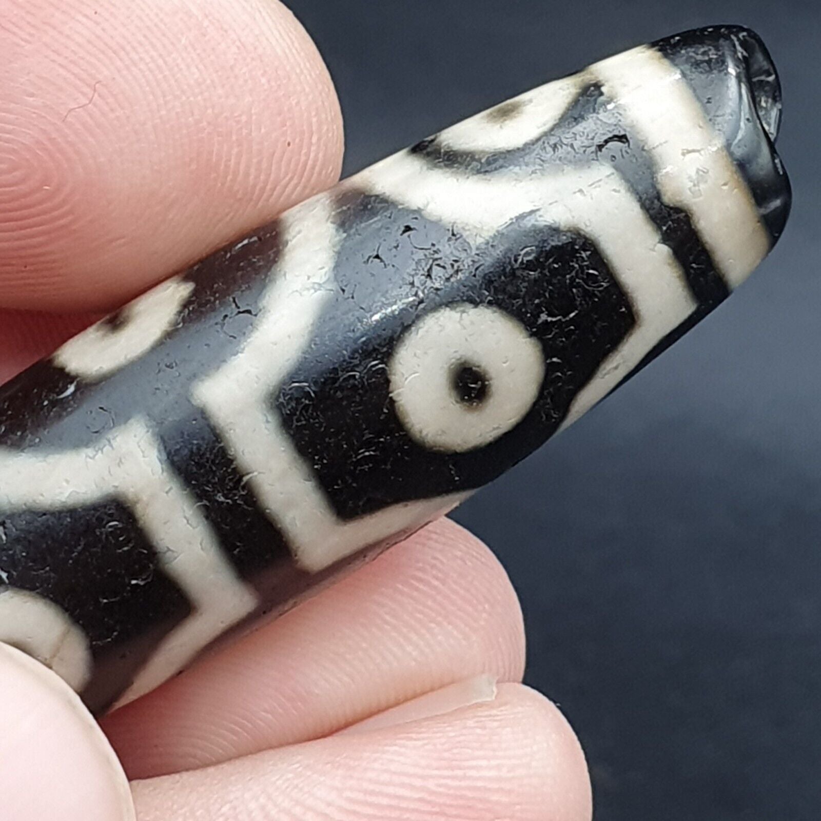 INDO TIBETAN Himalaya 10 Eyes Agate bead Amulet Religious Antiquities Dzi  ITB02