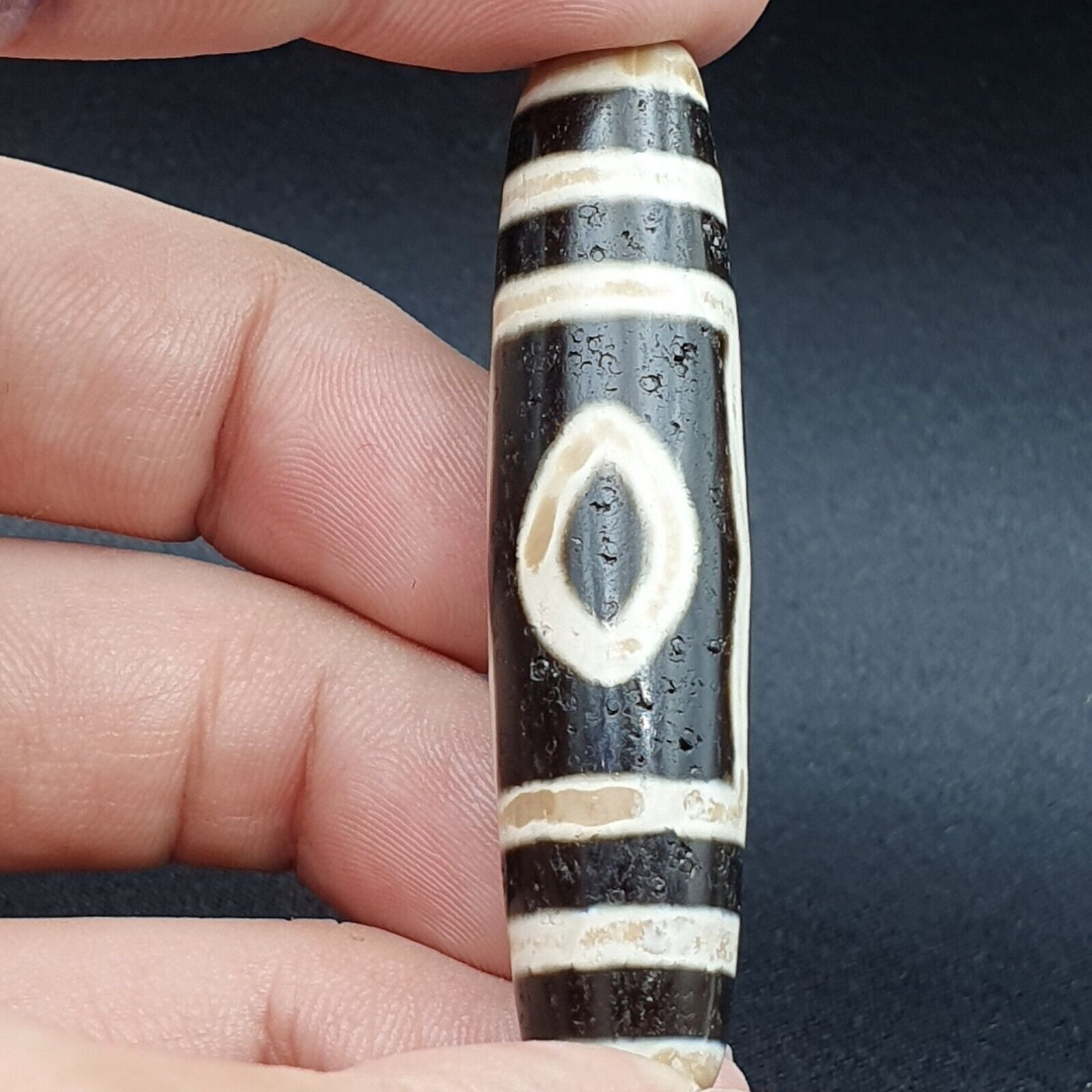 Power Bead INDO TIBETAN Himalayan 3 Eyes window Pattern Agate bead Amulet Dzi