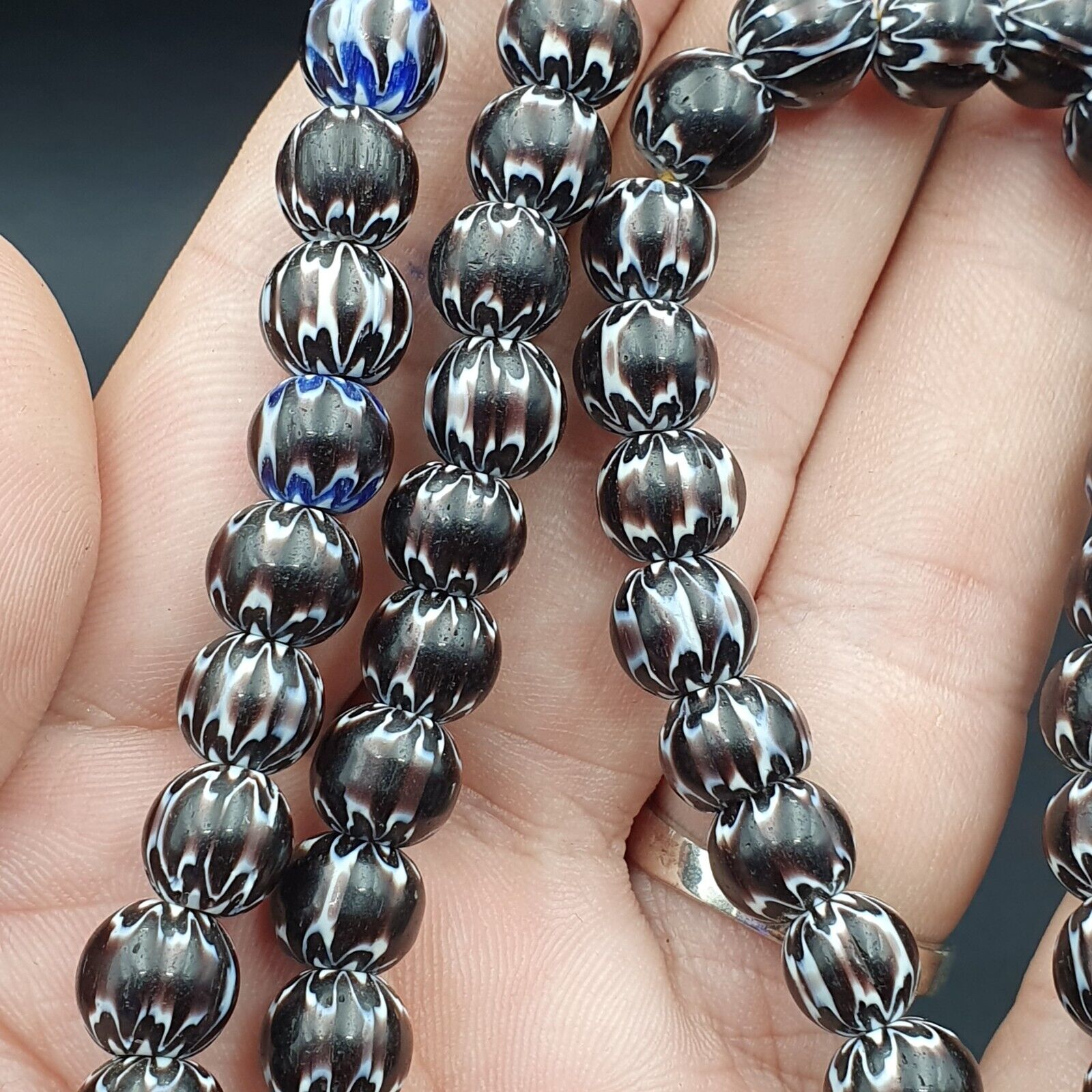 Vintage Black Brown chevron African Glass beads Necklace 8-8.5mm