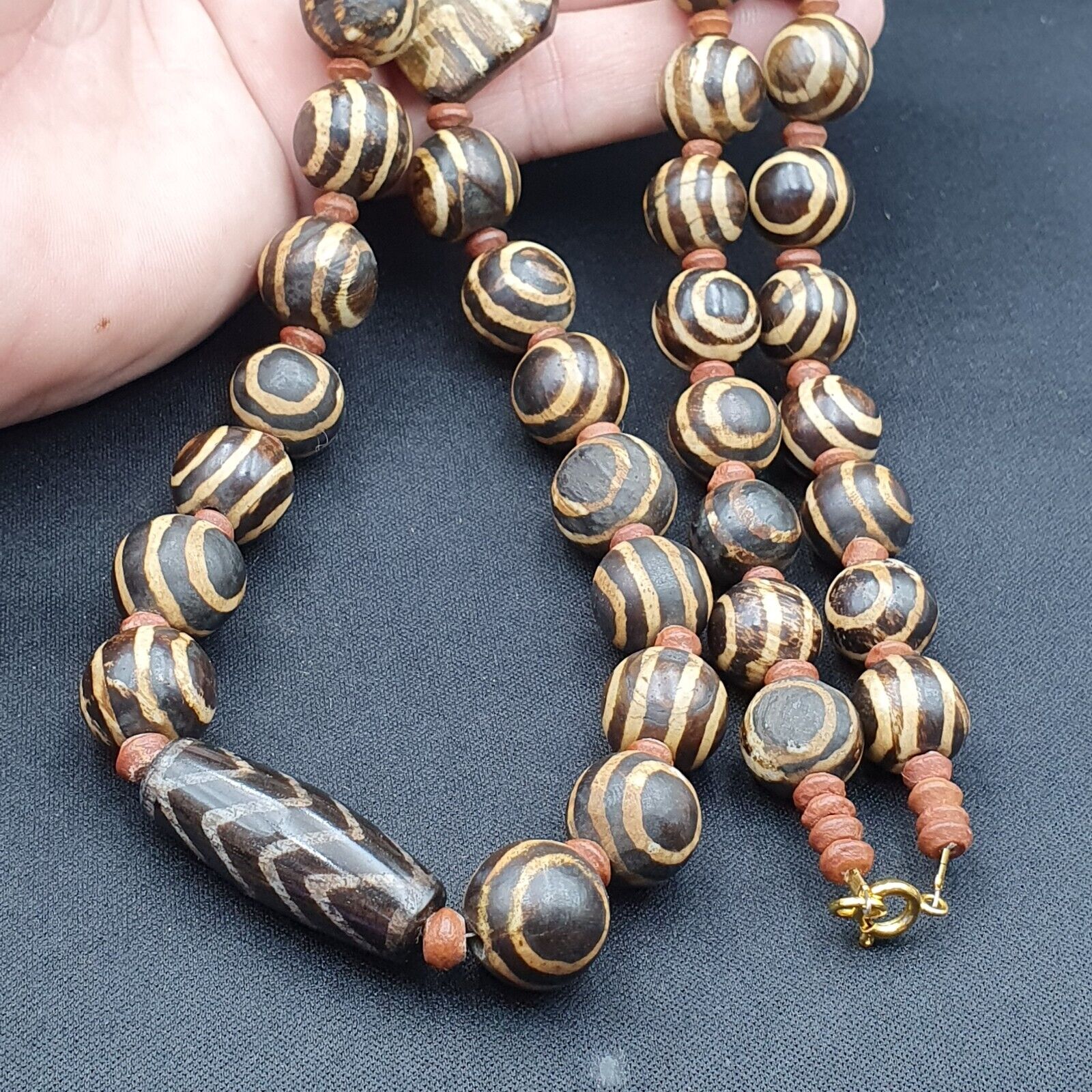 RARE OLD PUMTEK BEAD NECKLACE ANCIENT PYU, 2 Eyes PUMTEKS Beads 12-14mm