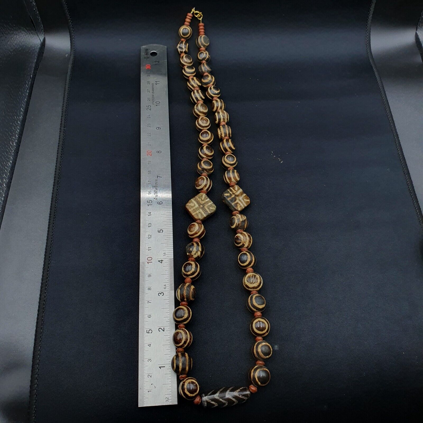 RARE OLD PUMTEK BEAD NECKLACE ANCIENT PYU, 2 Eyes PUMTEKS Beads 12-14mm