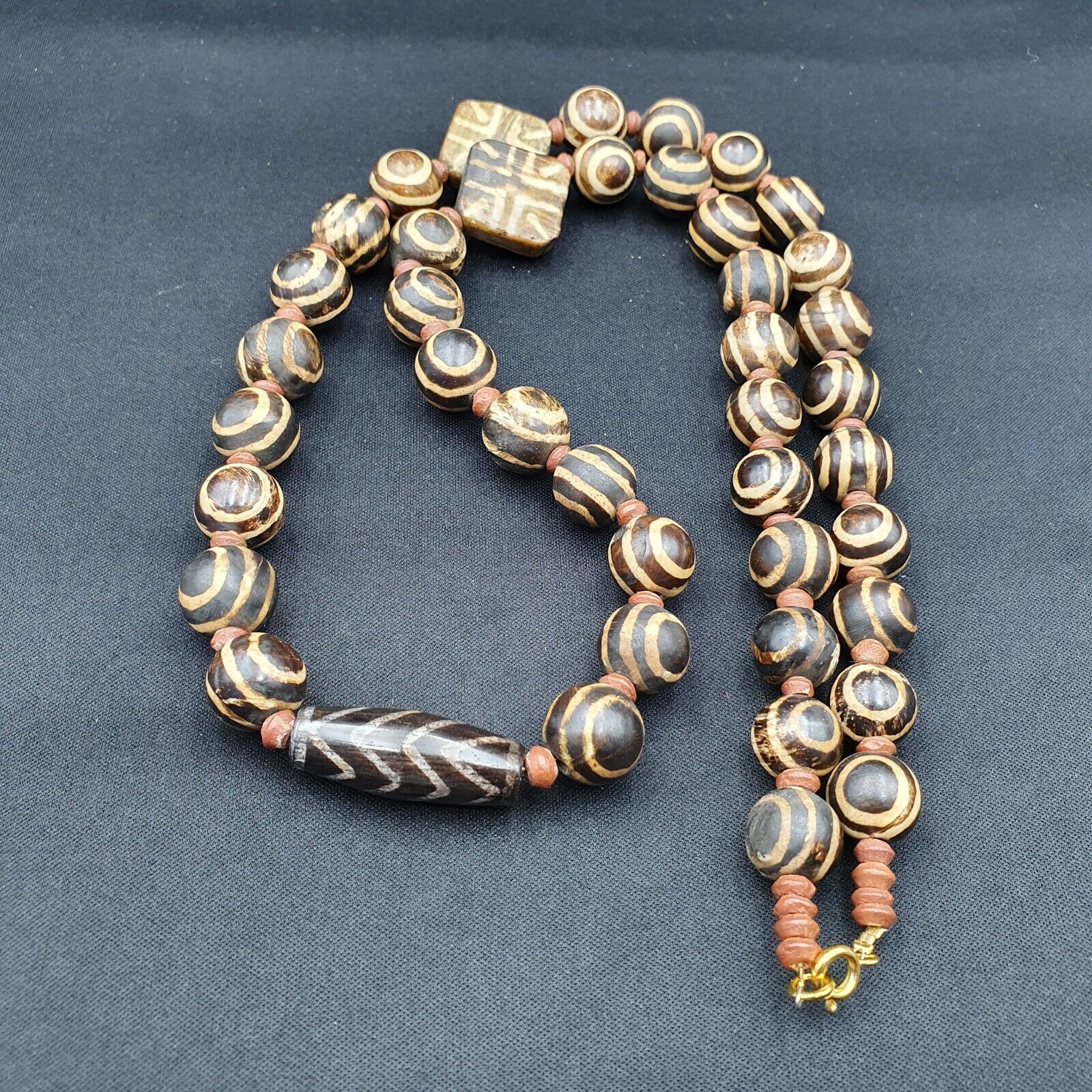 RARE OLD PUMTEK BEAD NECKLACE ANCIENT PYU, 2 Eyes PUMTEKS Beads 12-14mm