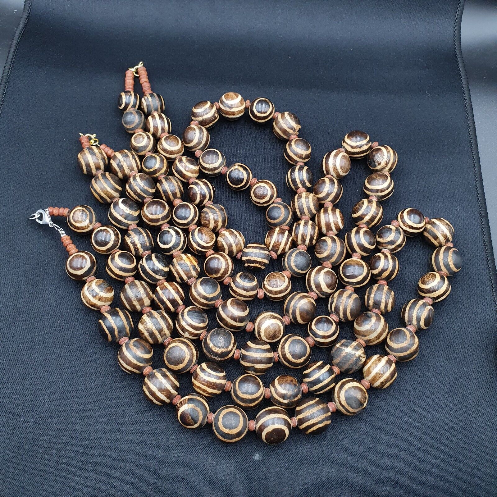 RARE OLD PUMTEK BEAD NECKLACE ANCIENT PYU, 2 Eyes PUMTEKS Beads 16.5-17.5mm