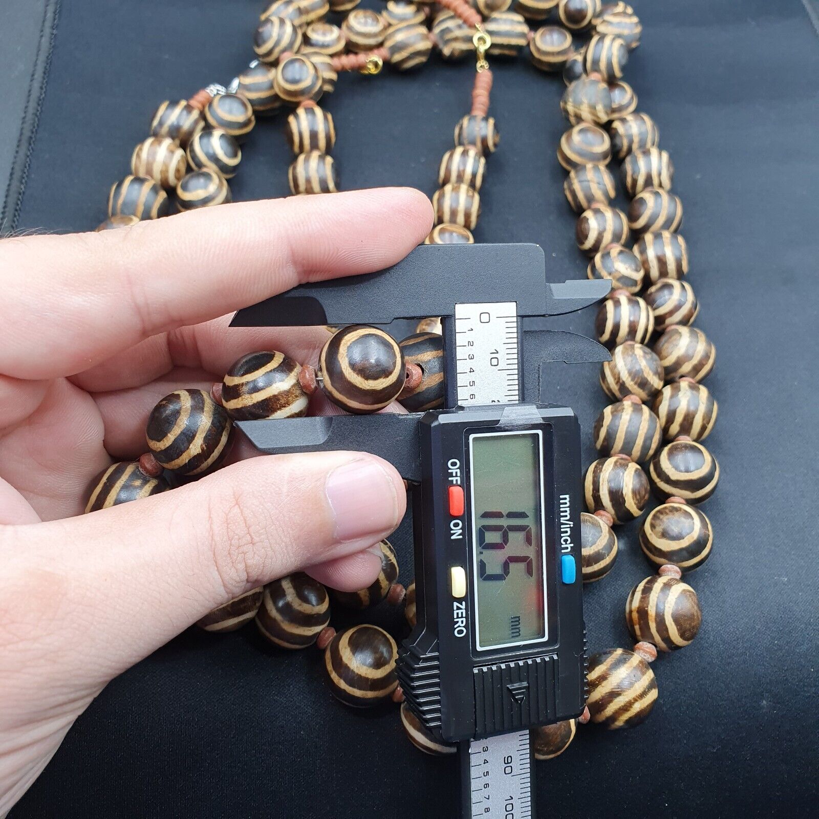 RARE OLD PUMTEK BEAD NECKLACE ANCIENT PYU, 2 Eyes PUMTEKS Beads 16.5-17.5mm