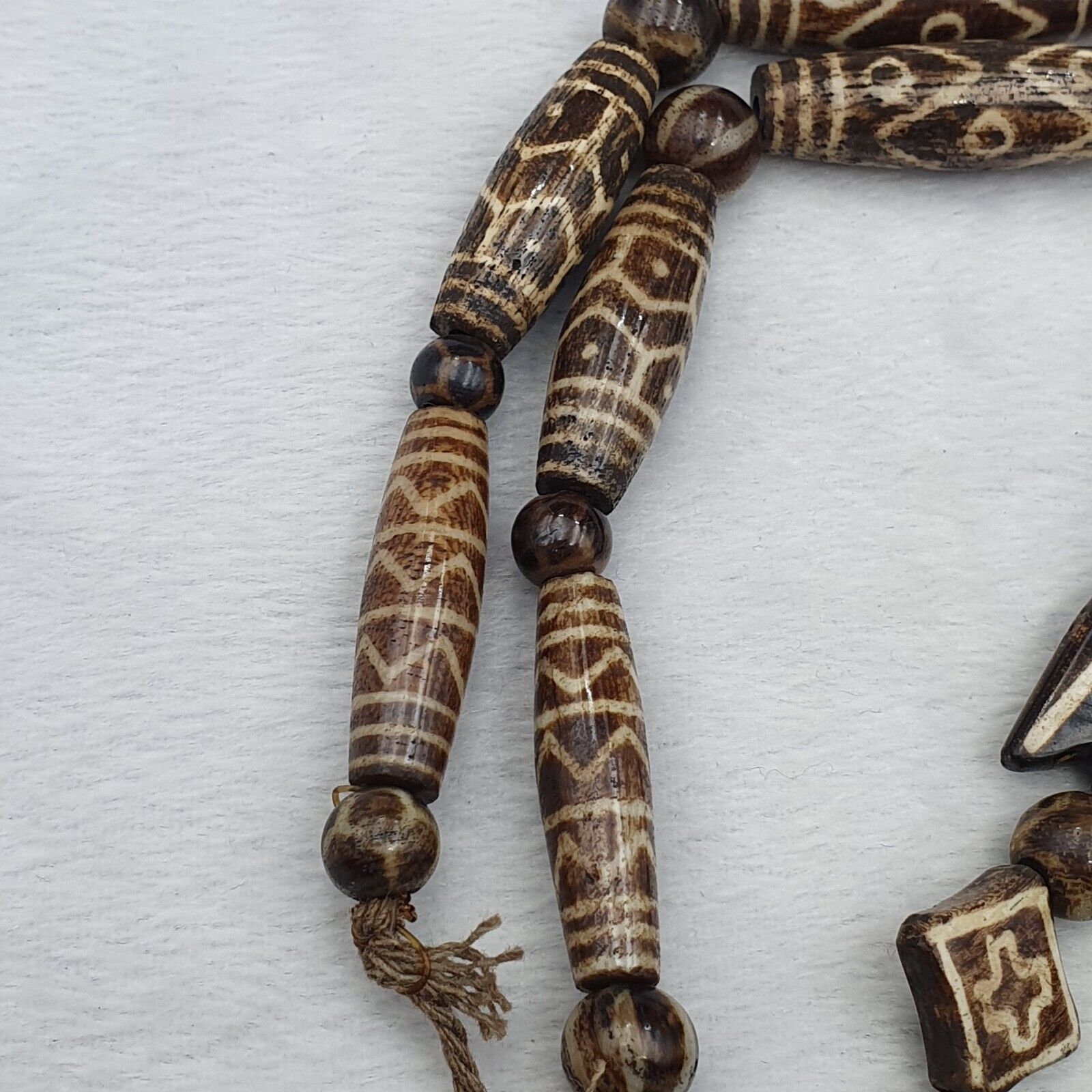 RARE Very Old PUMTEK BEADS Necklace Palmwood Great Patterns Necklace NC22