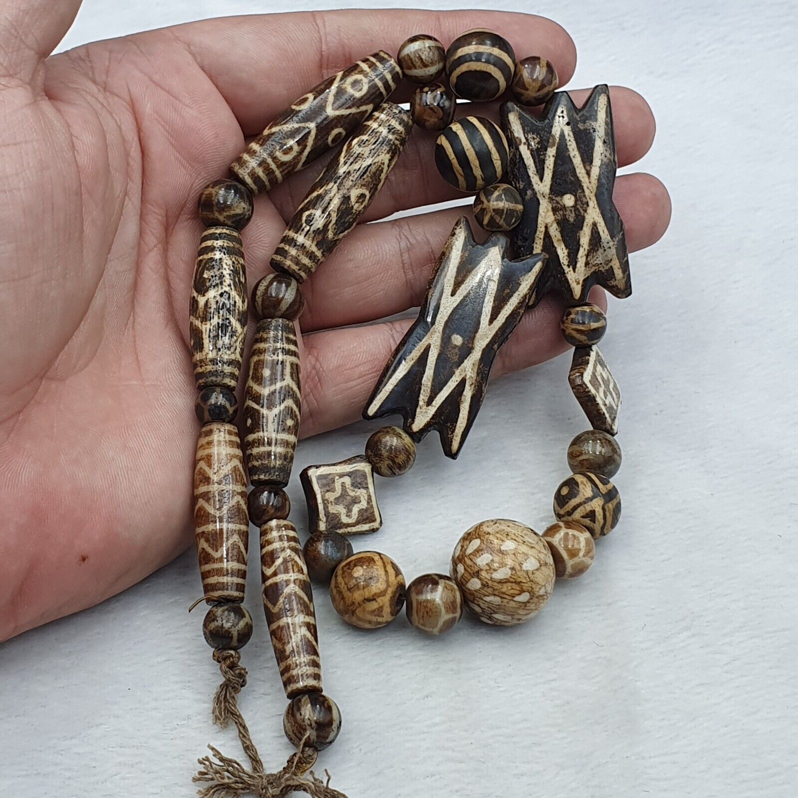 RARE Very Old PUMTEK BEADS Necklace Palmwood Great Patterns Necklace NC22