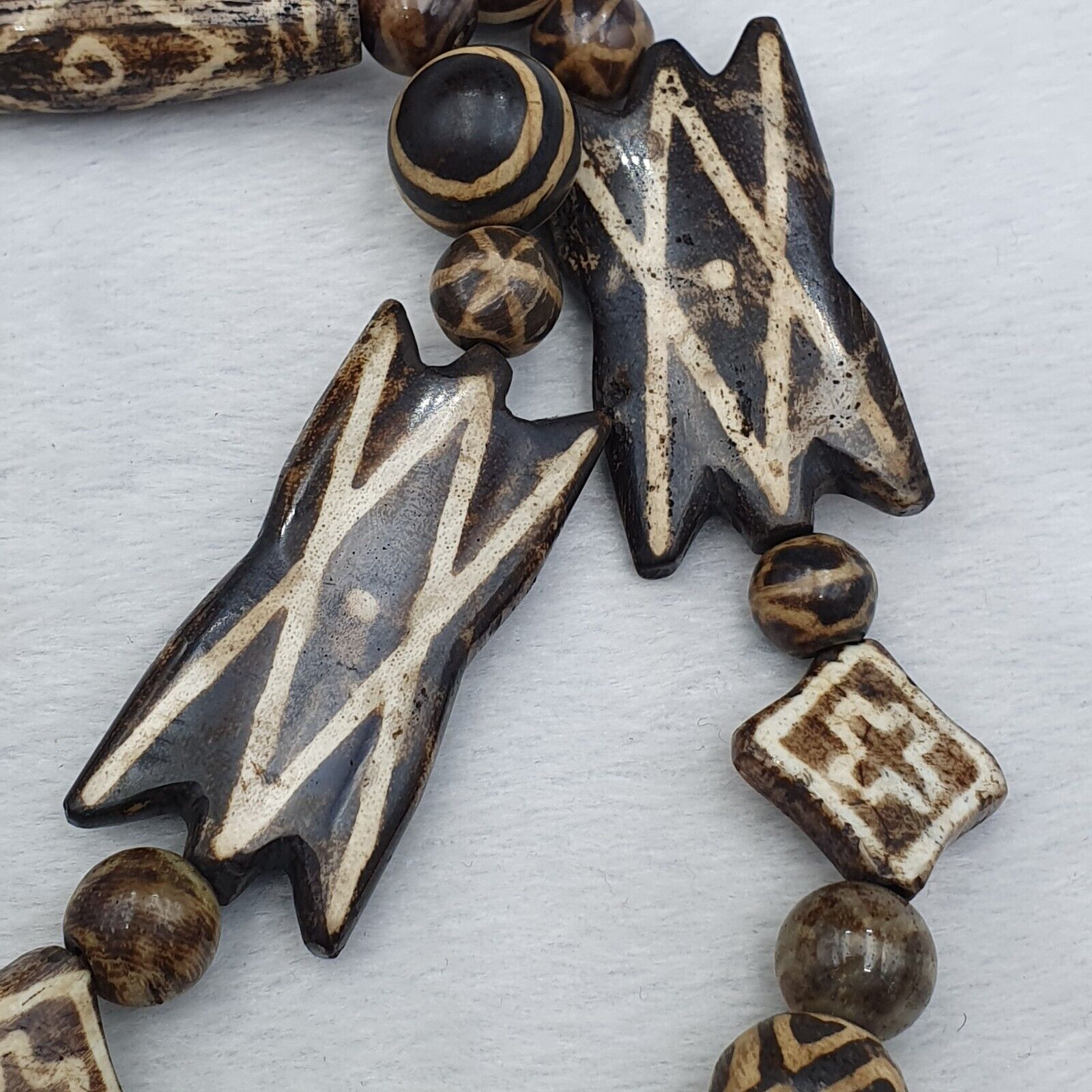 RARE Very Old PUMTEK BEADS Necklace Palmwood Great Patterns Necklace NC22