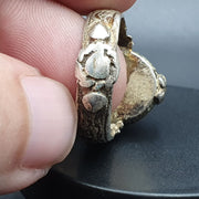 East Oasis Antique Chevron Mosaic Glass Brass Ring with Patterned Centre Stone
