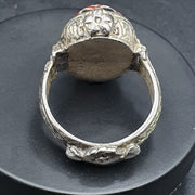 East Oasis Antique Chevron Glass Brass Ring with Patterned Centre Stone
